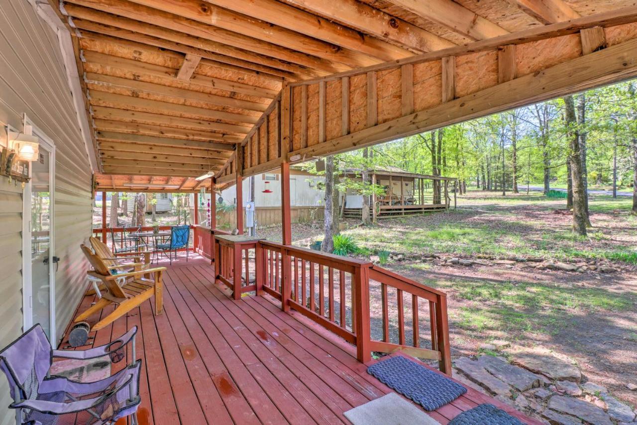 Greers Ferry Getaway With Deck And Lake Access! Fairfield Bay المظهر الخارجي الصورة