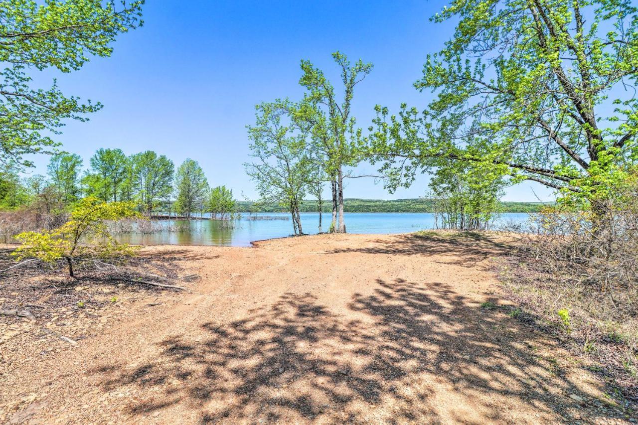 Greers Ferry Getaway With Deck And Lake Access! Fairfield Bay المظهر الخارجي الصورة